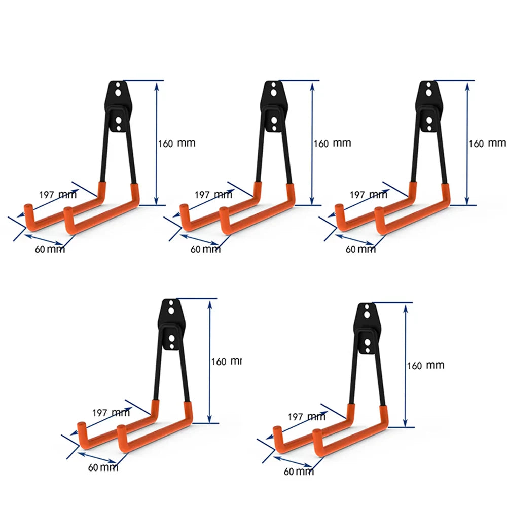 Un juego de ganchos metálicos resistentes para pared en naranja y negro, mostrados con diversas medidas.