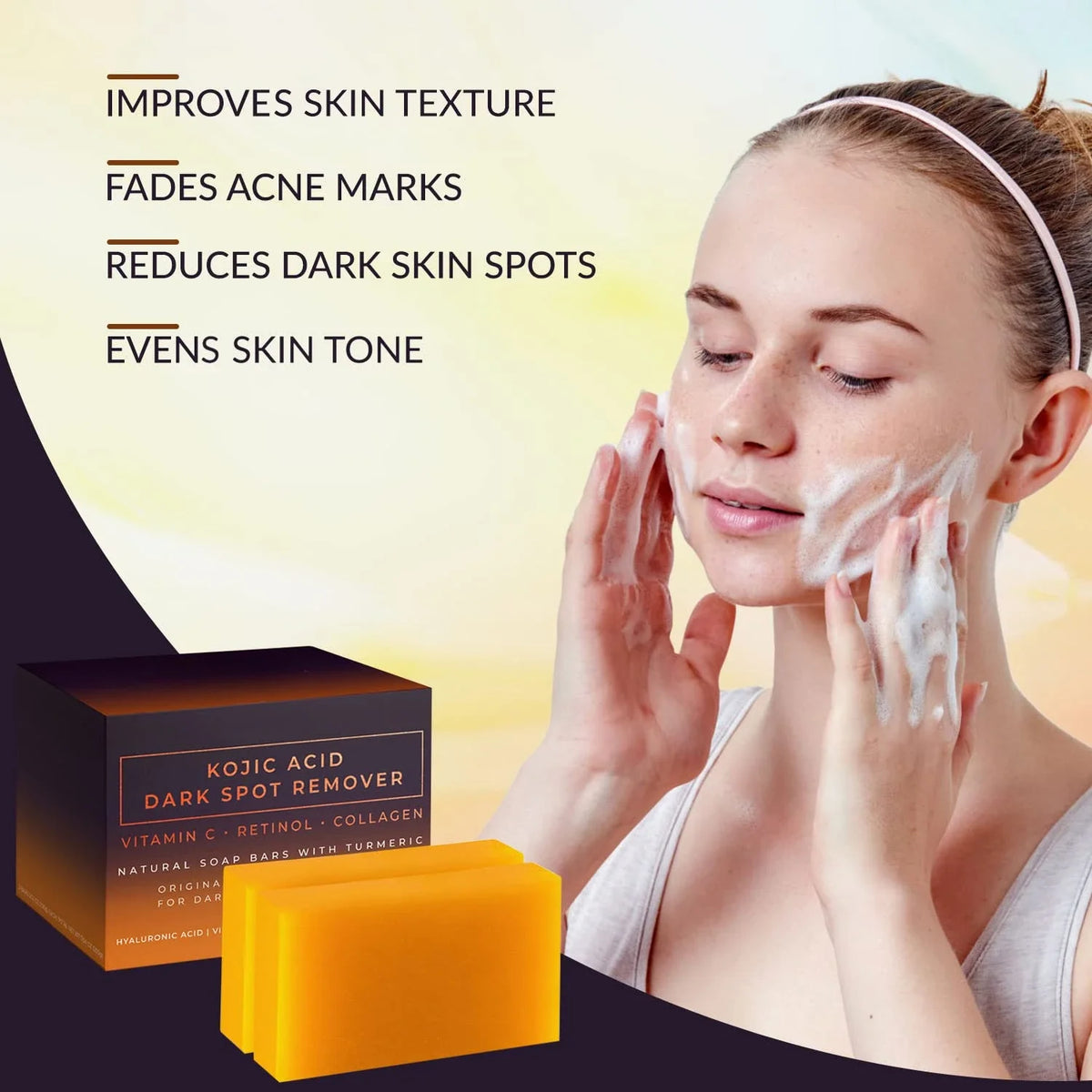 Une femme applique un savon facial jaune pour améliorer la texture de sa peau et unifier son teint.
