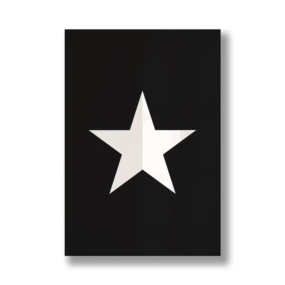 Schwarze Leinwandkunst mit weißem fünfzackigem Sterndesign.