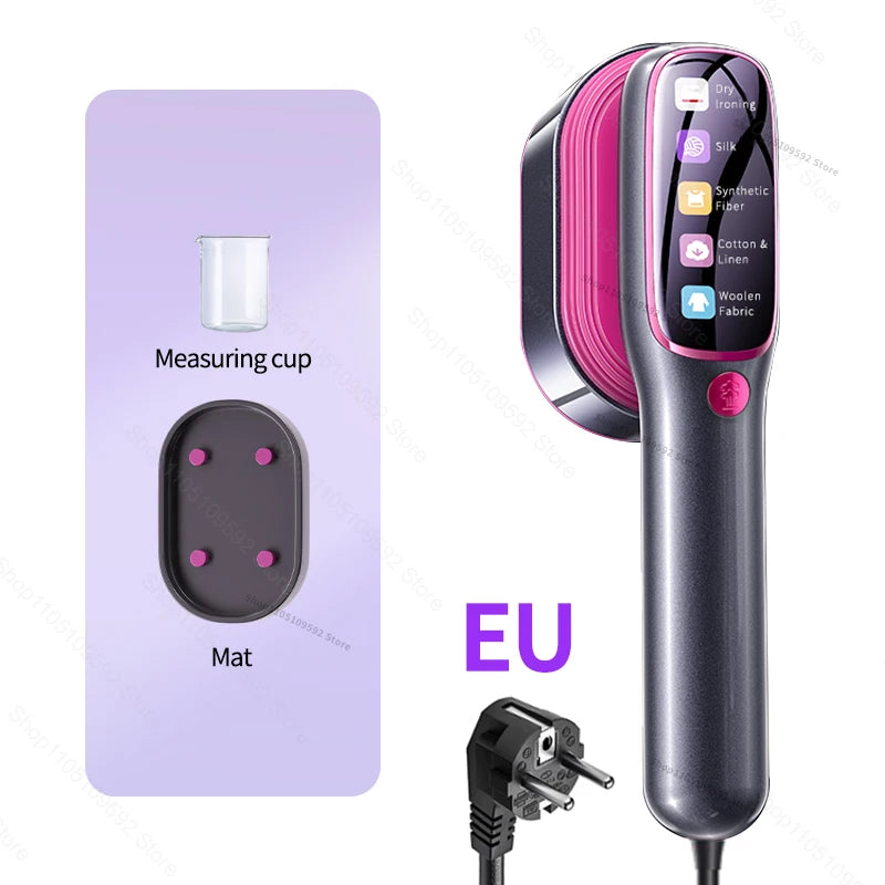 Fer à vapeur portable avec base violette et fibres de vapeur roses, montrant divers tissus.