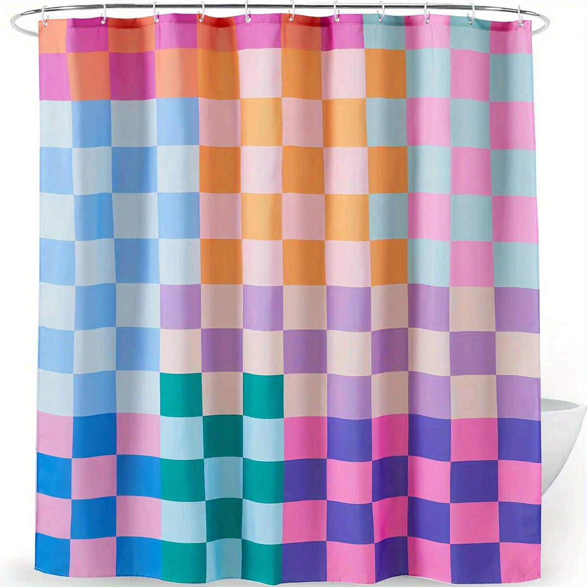Cortina de ducha retro y colorida con diseño patchwork en tonos rosa, morado, azul y naranja.