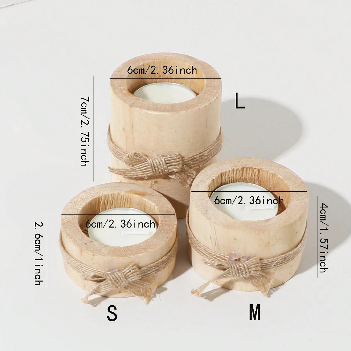 Tres soportes de lámpara de madera etiquetados L, S y M mostrando diferentes diámetros.
