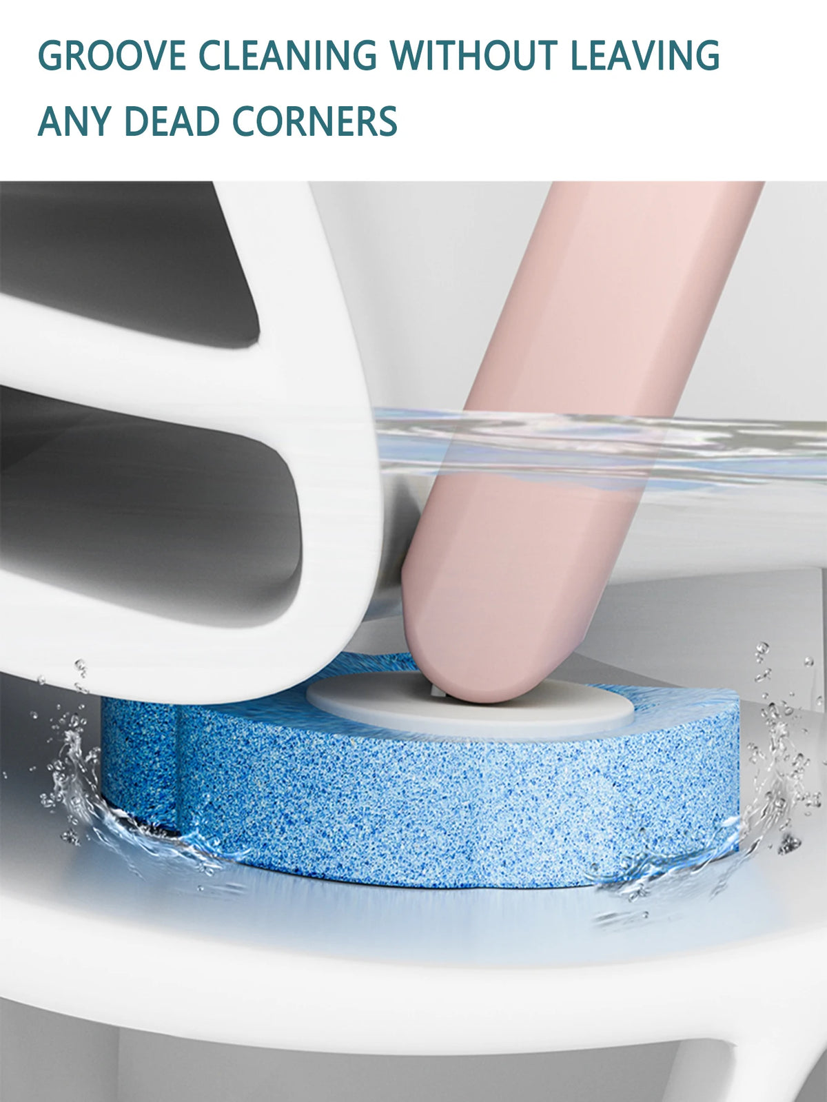 Cabeza de cepillo de limpieza blanca con mango rosa limpiando una almohadilla azul en agua.
