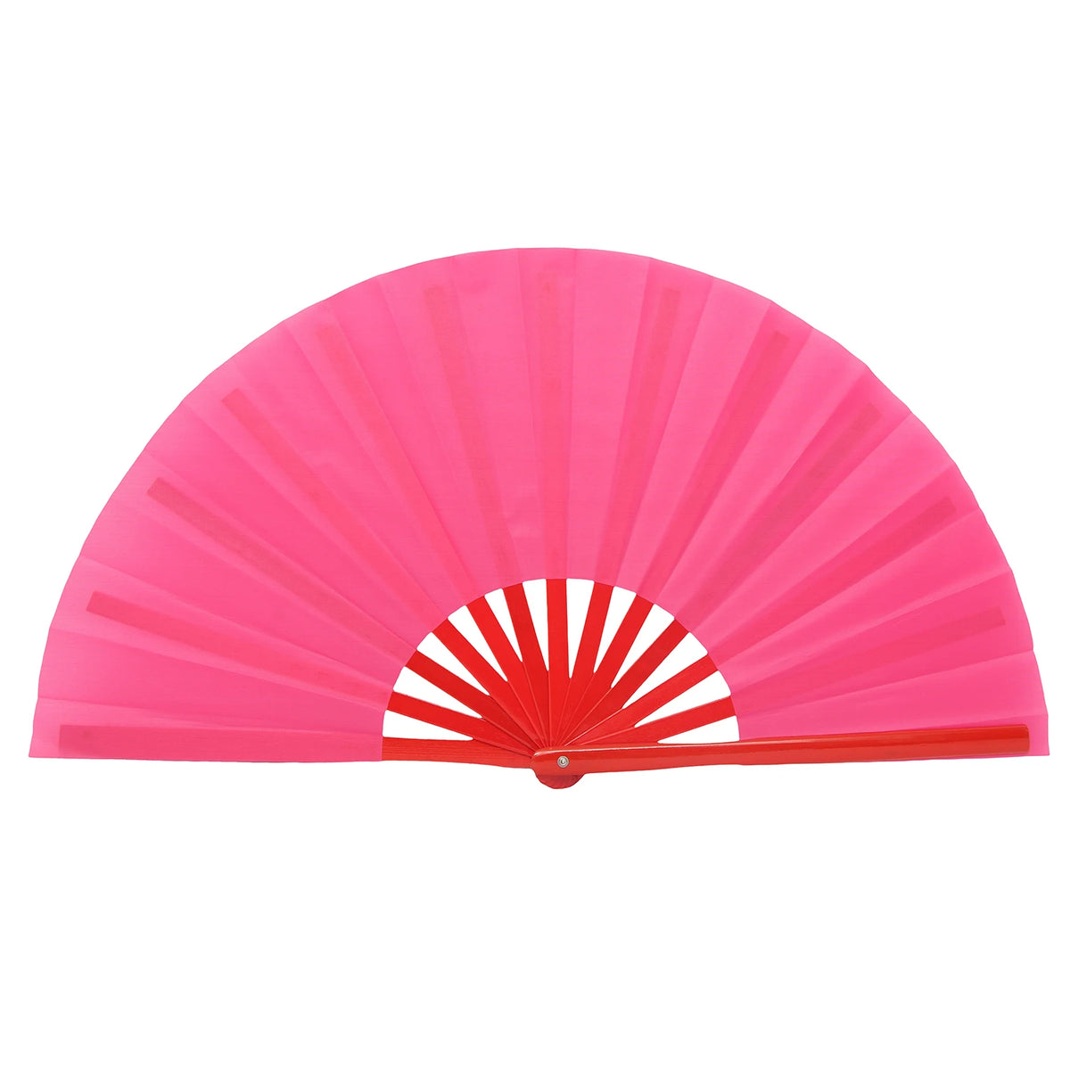 Un éventail de martial arts traditionnel en bambou rose vif avec des accents rouges.