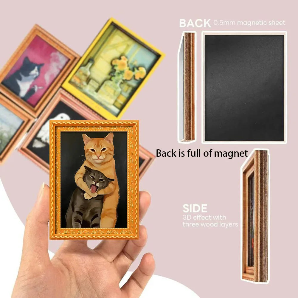 Eine Hand hält ein gerahmtes Bild einer Katze, das die Vorder- und Rückseite eines Kühlschrankmagnetsets zeigt.