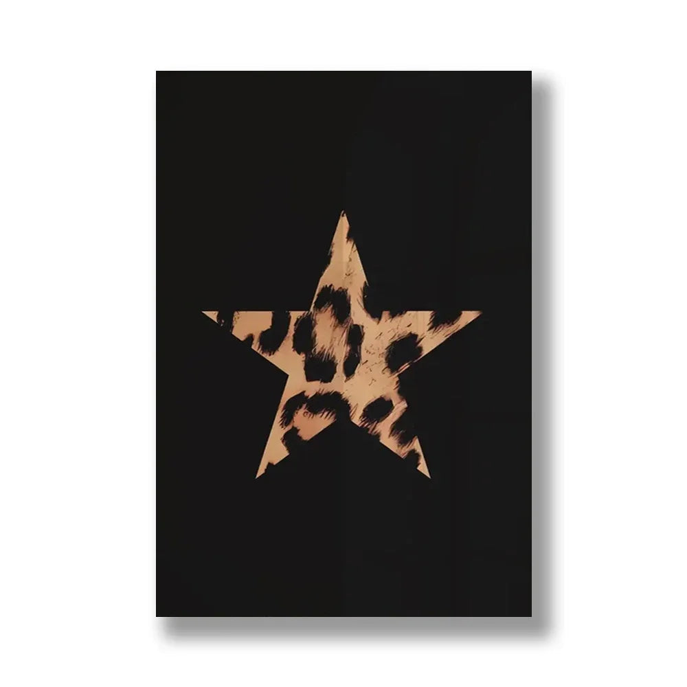 Schwarz-Canvas-Wandkunst mit goldenem Leoparden-Cheetah-Print-Stern-Design.