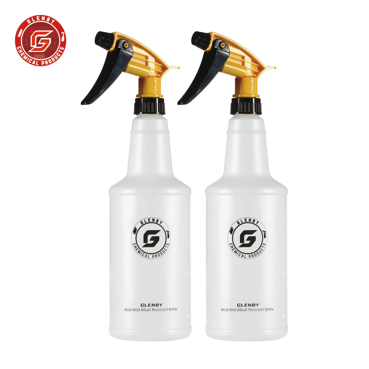 Ein Set aus zwei gelben und schwarzen wiederverwendbaren Kunststoffsprayflaschen für chemische Produkte