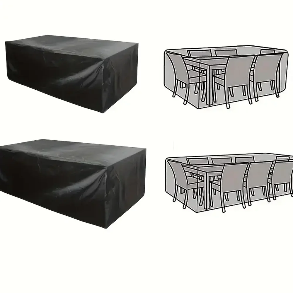 Dos vistas de una cubierta impermeable para muebles de exterior de uso rudo, una doblada y otra colgada sobre un juego de com