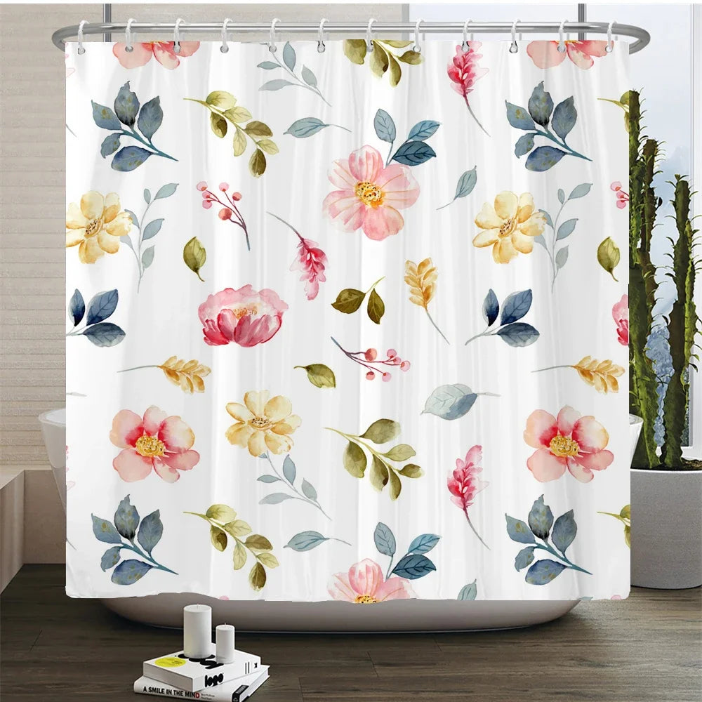 Rideau de douche floral élégant avec des feuilles roses, jaunes et vertes à l'aquarelle sur fond blanc