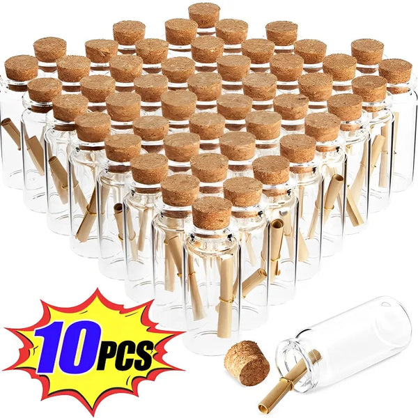 Collection de mini flacons en verre avec bouchons de liège, emballés en 10 pièces pour décoration DIY.