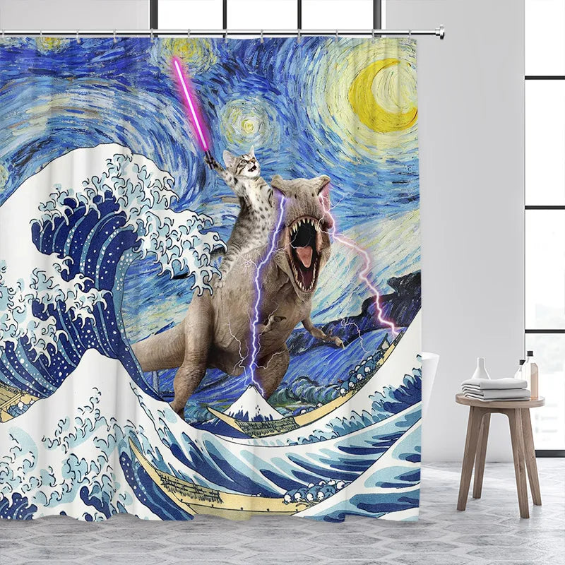 Cortina de ducha temática de dinosaurio gato surfista con un bastón rosa brillante en una ola azul.