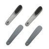Un jeu de trois brosses multifonctionnelles grises pour chaussures et vêtements