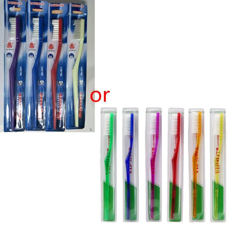 Un juego de seis cepillos de dientes de cerdas duras premium en varios colores y diseños.
