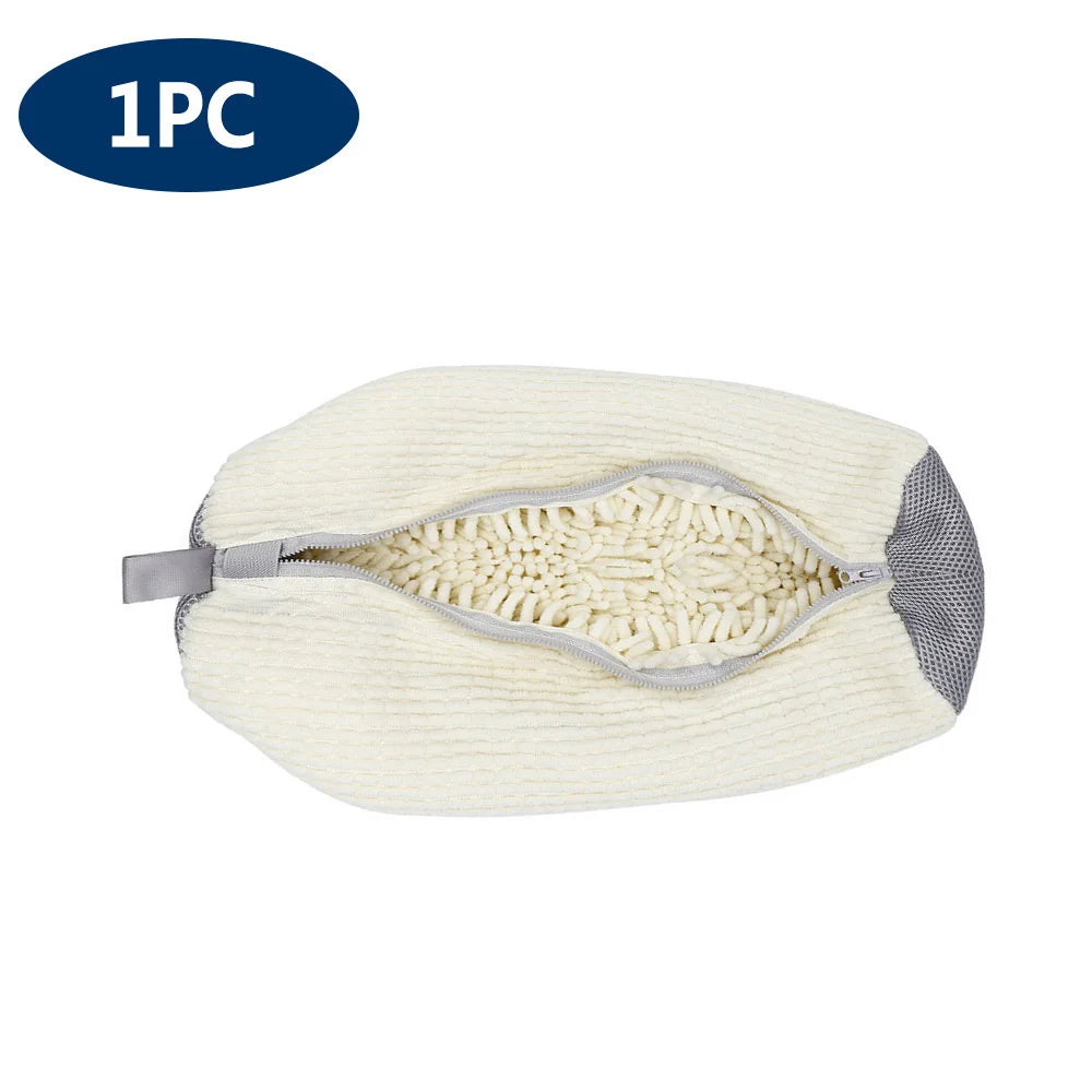 One reusable white and gray shoe cleaning bag for washing and drying