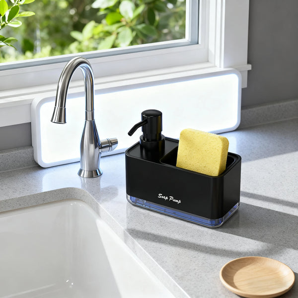 Un distributeur de savon liquide noir avec un robinet en métal et un support à éponge jaune sur un comptoir de salle de bain.
