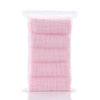 Contenedor de plástico con un paquete de 5 toallitas orgánicas para bebé y cara en rosa.
