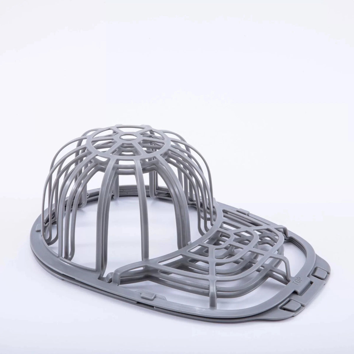 Graues Haken-Rack zum Aufhängen und Trocknen von Baseballkappen.
